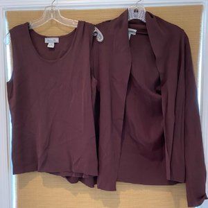 Arch Hill Women's Top and Sweater